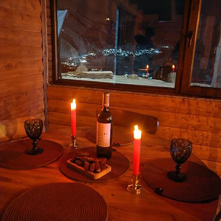 Alone Cottage Kazbegi Room photo